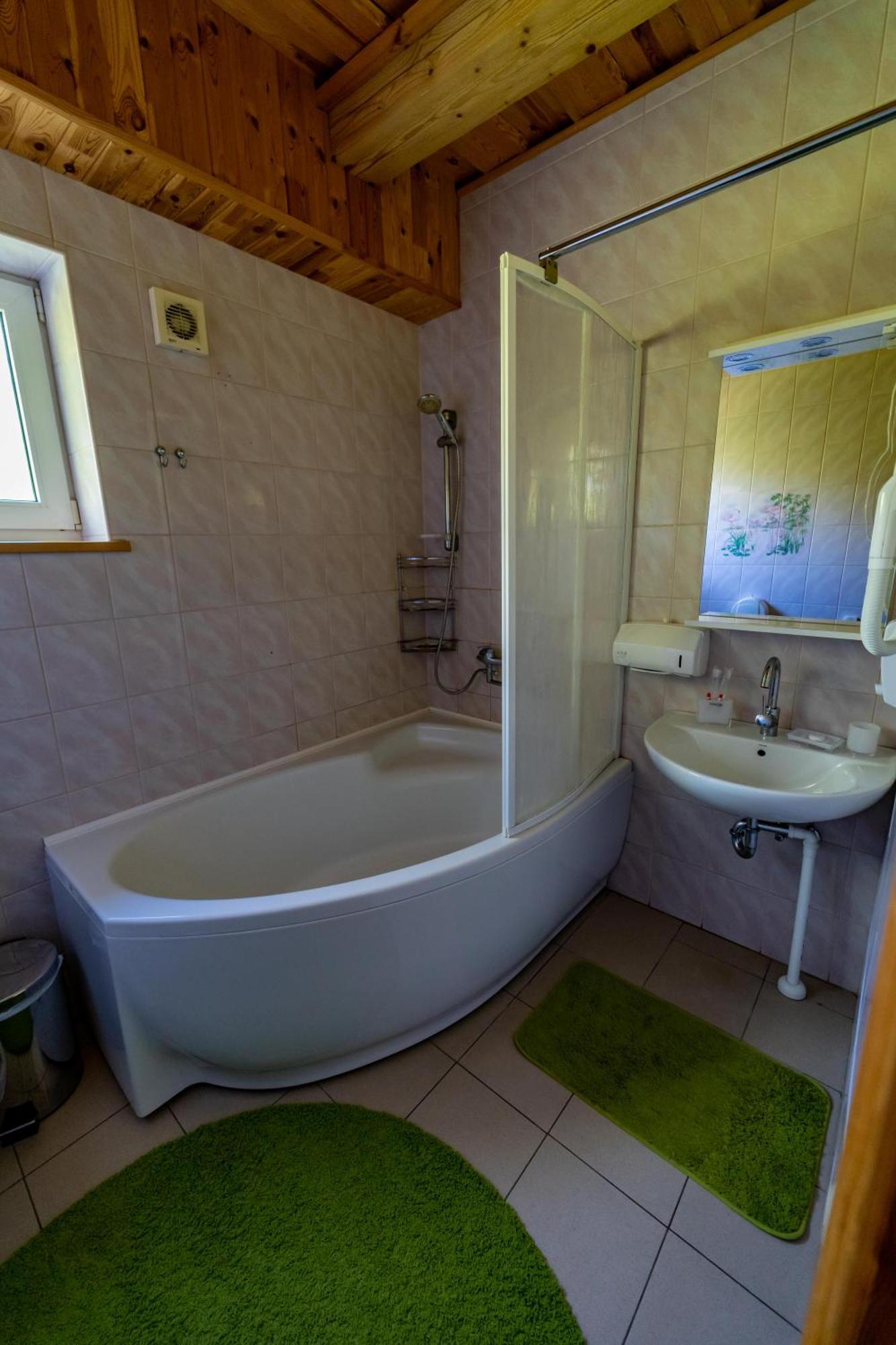 Imantas Nams Hotel Jurkalne Quarto foto
