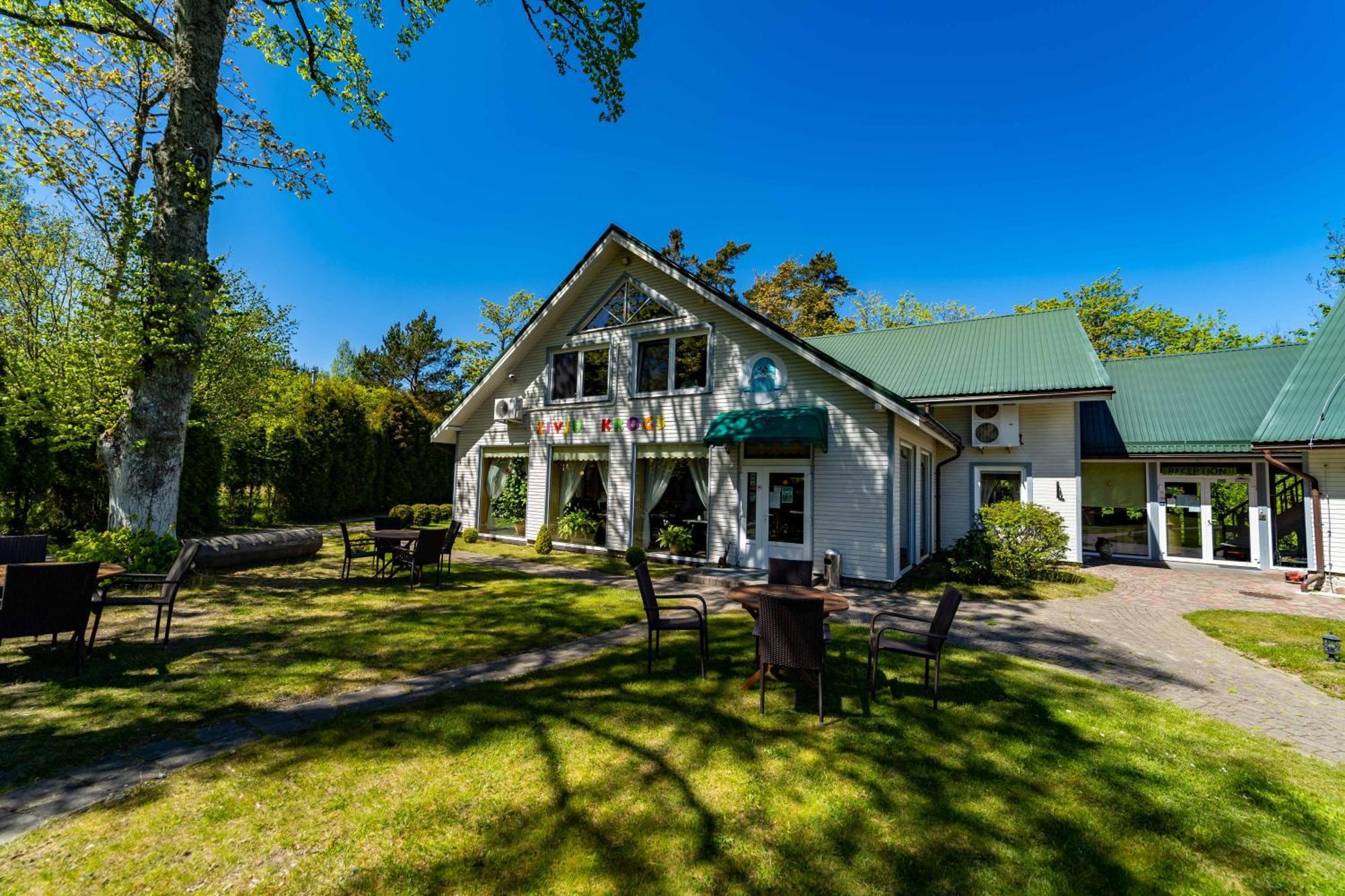 Imantas Nams Hotel Jurkalne Exterior foto
