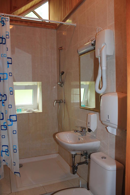 Imantas Nams Hotel Jurkalne Quarto foto